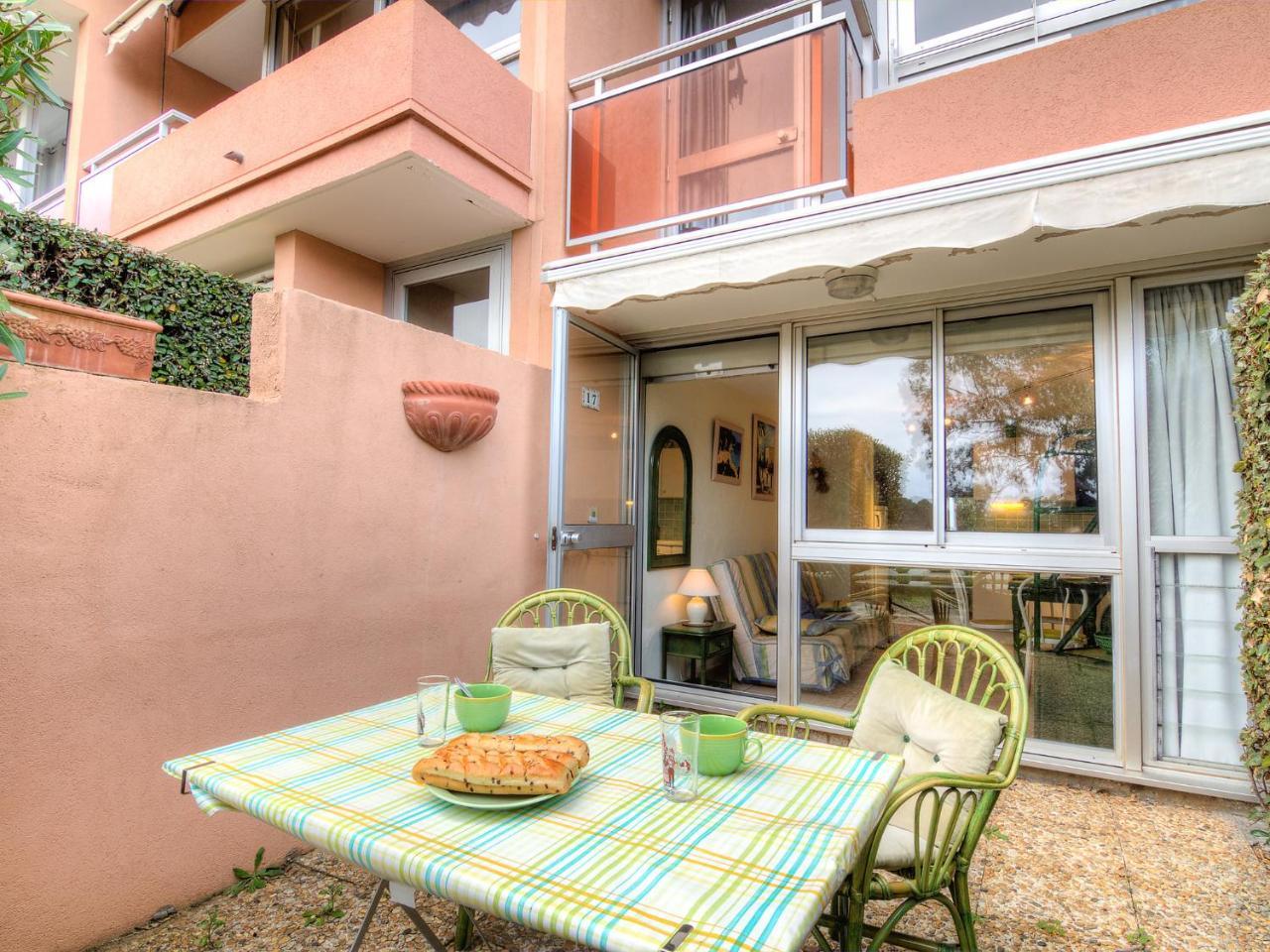 Apartment Les Jardins De La Mer-2 By Interhome 카발레르쉬르메르 외부 사진