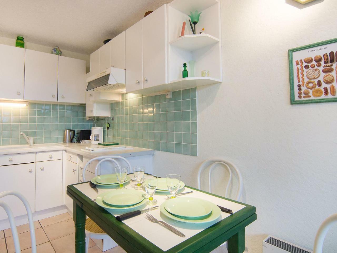Apartment Les Jardins De La Mer-2 By Interhome 카발레르쉬르메르 외부 사진